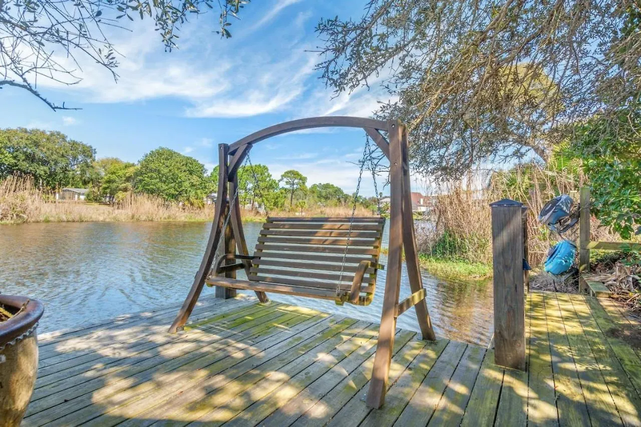 Casa De Riviera, Luxe Infinity Pool, Lakefront, Free Daily Activities, Walk To Beach Villa Panama City Beach 0*,